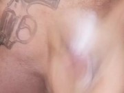 Raso il cazzo e sborro raccontandovi la chiavata della sera prima 13/16