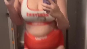 フーターズ Hooters Girl