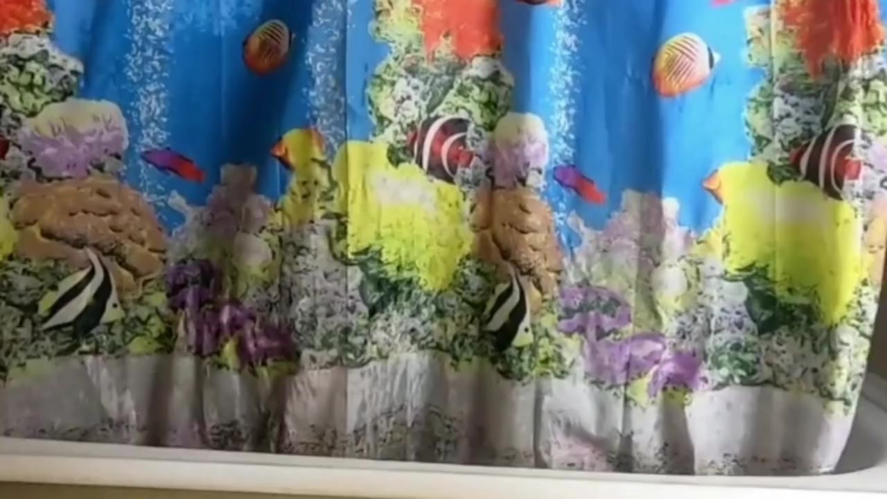 Quieres verme Masturbarme? Satisfaciendo mis ganas en la ducha - Free Sex Video - RedTube
