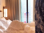 誕生日に懇願したサルサビキニに悩殺されて我慢できずに中出し 〜お返しに手マンで２回イカせたらアソコがビショビショ〜