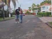 Rioc y Anita llevan muchas ganas de follar, y el mejor sitio que encontraron fue  atras del iglesia 1/16