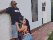 Rioc y Anita llevan muchas ganas de follar, y el mejor sitio que encontraron fue  atras del iglesia 5/16