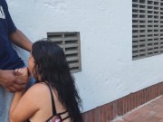 Rioc y Anita llevan muchas ganas de follar, y el mejor sitio que encontraron fue  atras del iglesia 6/16