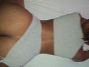 J'ai chevauché mon prof et il m'a pri en levrette 11/16