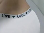 I like that she has more men and gets wet with others 9/16