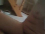 Детка умело дрочит член парню! 3/16