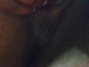 Un collègue m'a surpris en train de jouer avec ma chatte lors d'un voyage d'affaires 💦 4/16