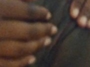 Un collègue m'a surpris en train de jouer avec ma chatte lors d'un voyage d'affaires 💦 6/16