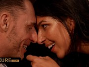 The naughty wife gets anal sex in front of the busband 14/16