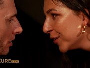 The naughty wife gets anal sex in front of the busband 8/16