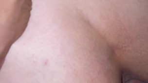 Culo joven apenas legal para complacerme deliciosas metidas