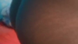 Naked bottom with nice ass dancing and twerking