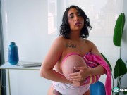 Boobs & Big Booty Mariza Is Here 11/16