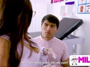 La culona y sexy doctora folla con el paciente en el hospital 5/16