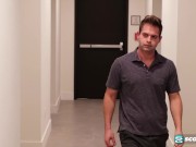 Kenzi Fox Gives Her Ass To The Repair Man 1/16