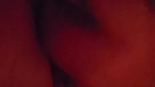 Finger fuck mommy til she's crying