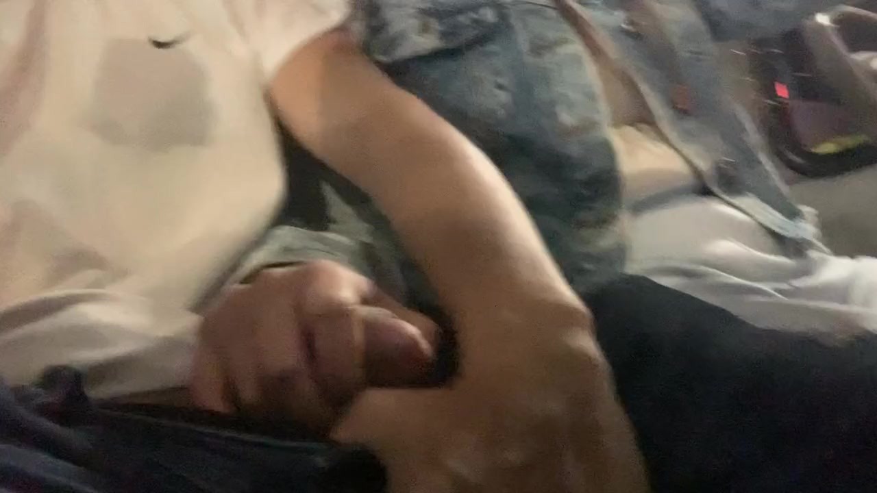 Public flash dick on bus and unknown girl wants to touch - Vidéo de sexe gratuite - RedTube