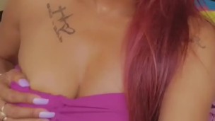 Soy una flaca muy ardiente con ganas de follar