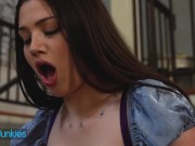 REALITYJUNKIES - Alyx Star Uses Her Perfect Curvy Body To Please Brad Newman's Every Desire 4/16