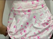 Mi padrastro le gusta follarme cuando me pongo las faldas y las medias pantis 2/16