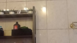 Shaking my booty
