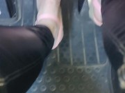 Pedal pumping in leather pants and pink wedge 13/16