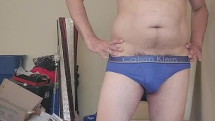 Male Stripper Stefano Paul Always Cums to PH to Give Fans A Thrill!