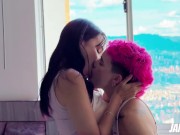 NO SON CELOS!! Mi novia celosa me chupa mis jugos vaginales 5/16