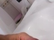 Caffè barba con pisciata finale mentre vi racconto le mie chiavate 16/16