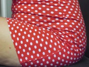 Сomiendo con un vestido rojo 4/16