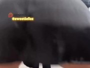 Twerking girl small pussy 10/16