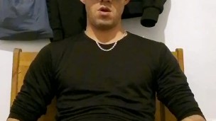 Argentino con polla súper fuerte