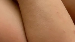 Un assaggio del prossimo video in camera d’albergo…🤭