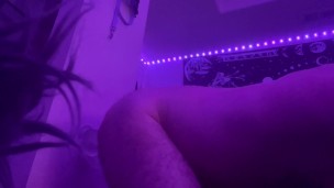 Goth boy rides huge dildo 🤭