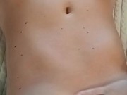 Geile MILF im BODYSUIT klatscht ihren DICKEN ARSCH und MASTURBIERT bis zum ORGASMUS! HOT DIRTY TALK! 10/16