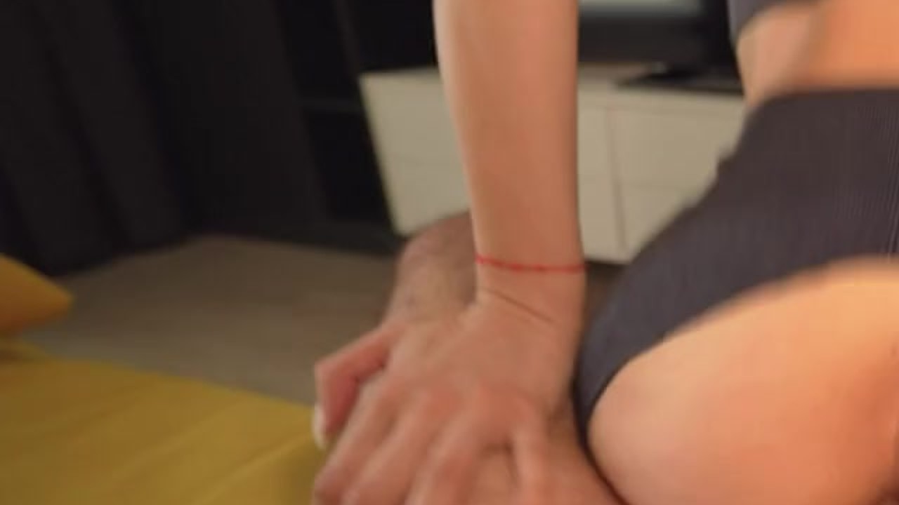 Juicy stepmom in ripped leggings fucks her stepson hard while her husband is in the shower - RedTube