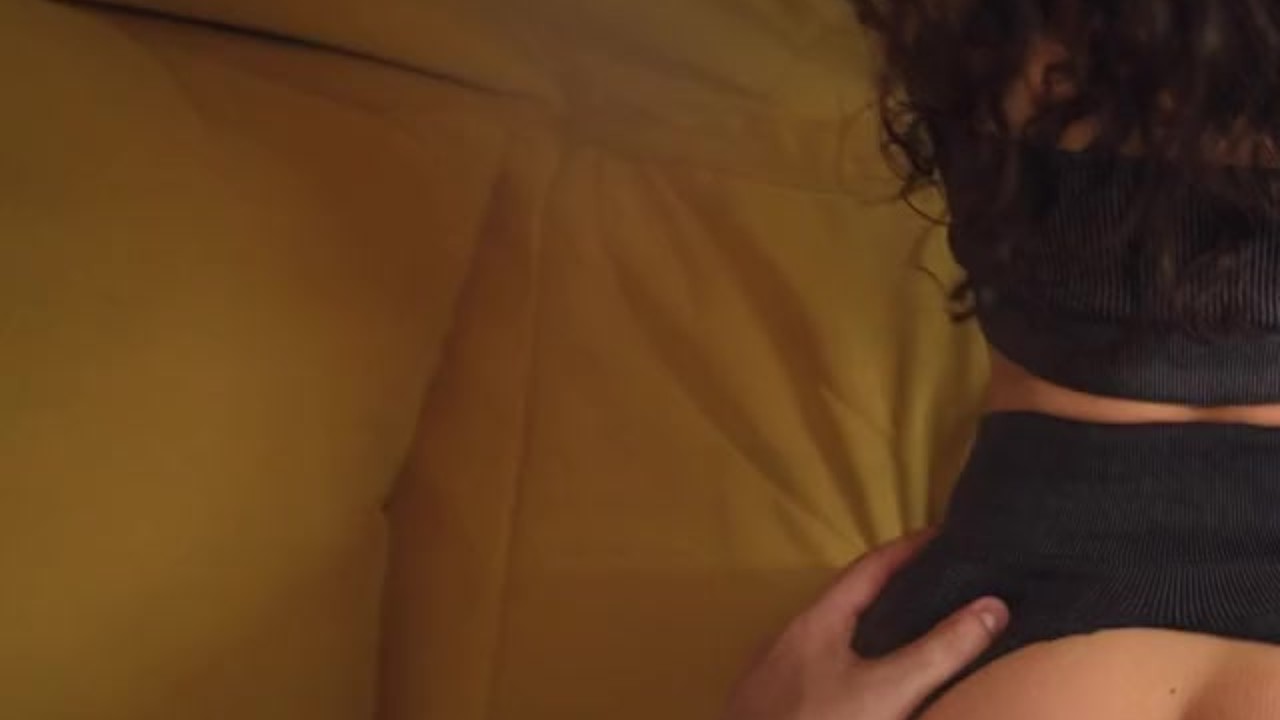 Juicy stepmom in ripped leggings fucks her stepson hard while her husband is in the shower - RedTube