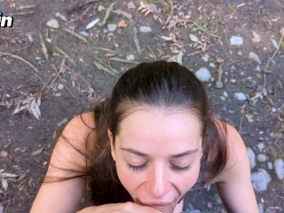 A Stroll Turns into a Massive Cumshot on Her Face – Public Sex – KLX