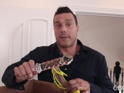 Vanessa Sky is shocked to find her mover Ramon Nomar with his dick in her shoes and ends up helping him indulge 5/16