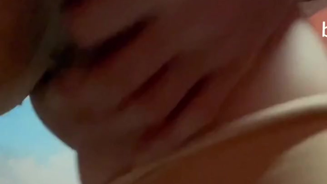 粉色衬衣高跟靴，打扮避怪异的露出 - Free Sex Video - RedTube