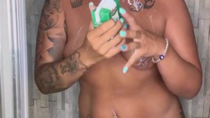 💦Playing With CREAM In My Little Body