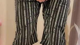 I stole my girlfriend's pants just to piss in them