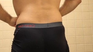 HUGE COMPILATION OF HAIRY MUSCLE BEAR FLEXING AND CUMSHOTS!