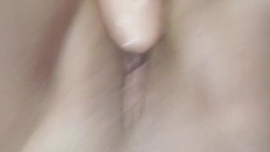 POV chica sexy !! masturbándome con ganas de un pene real !!!