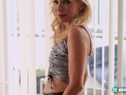 MILF Professor Bella Wants To Get It On 1/16