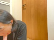 【テレビ電話オナニー】えっちな空気のおすそ分け♡声を出せない環境でグチョグチョ音が響く♡　日本人 素人 フェラ 8/16