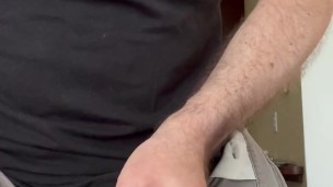 Squirting cum on a Pop Tart and eating it