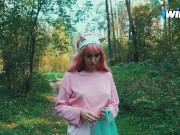 Няшка-лесбиянка заблудилась в лесу и нарвалась на хуй лесника. 11/16