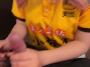 女大学生勤工俭学送外卖，不小心打翻客人东西只能肉偿来弥补了 9/16