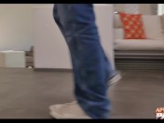 Jennifer Gets Sensually Pussy Licked 2/16